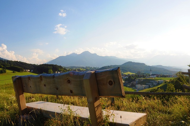 邁向更高層 邁向更高層