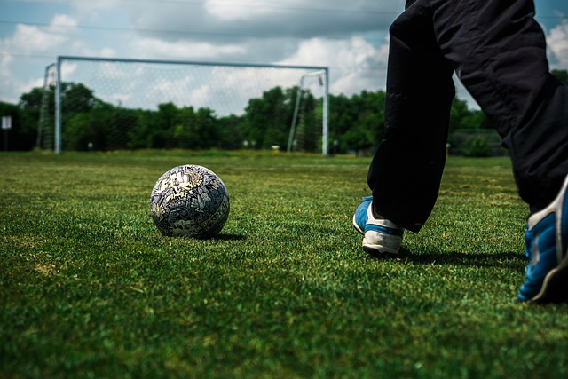 男足凭借朱 男足凭借朱